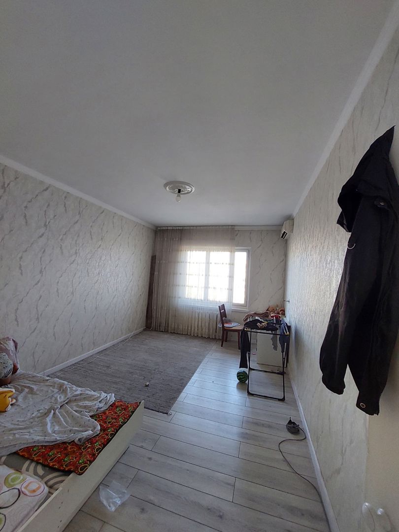 Продаётся квартира, 2 комн., 50 м², 8/9 эт.