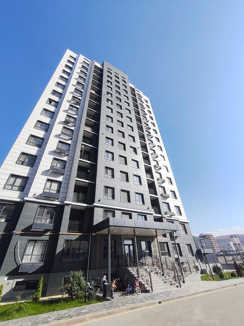 Продаётся квартира, 2 комн., 65 м², 3/15 эт.