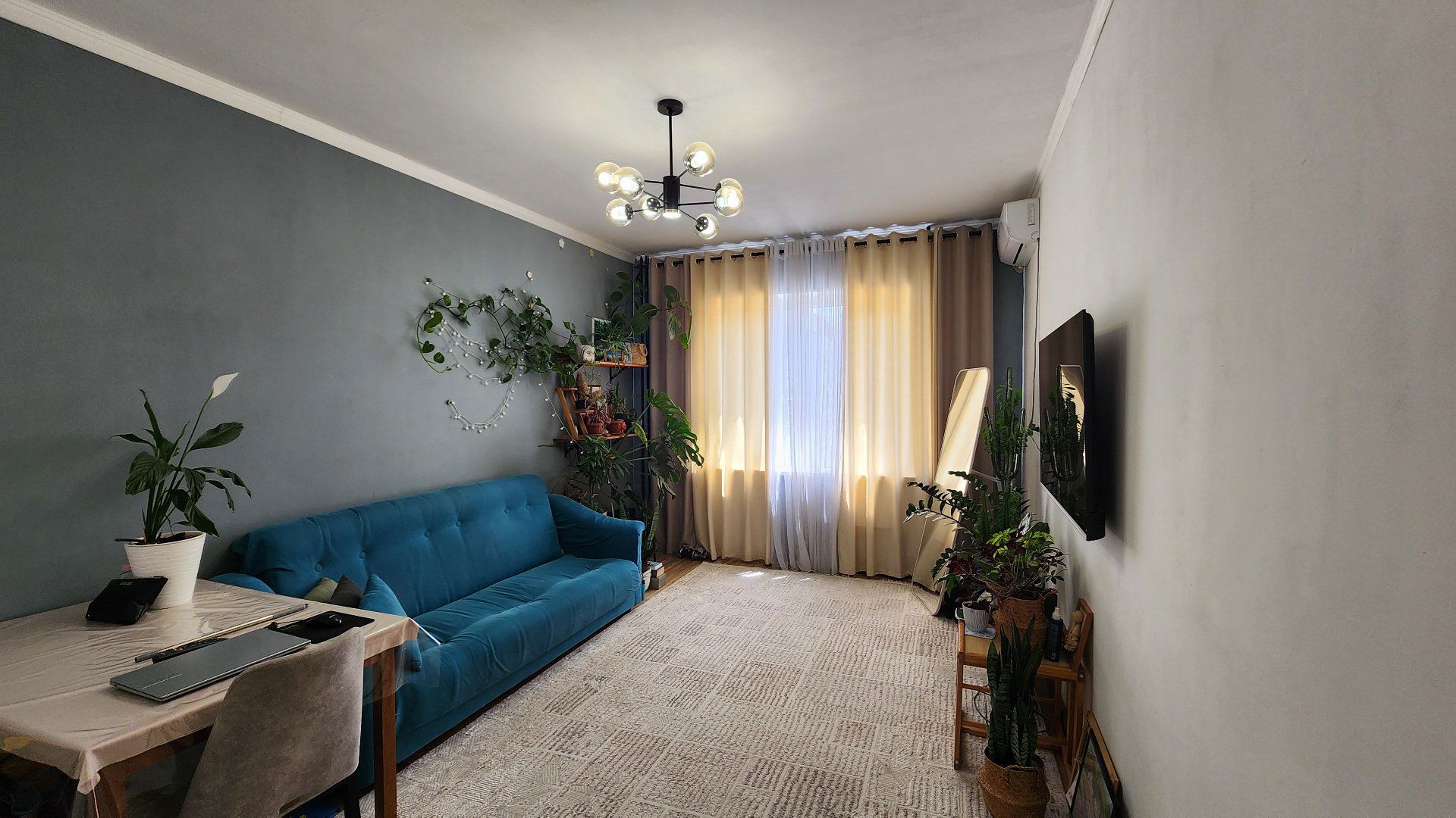 Продаётся квартира, 2 комн., 52 м², 8/9 эт.