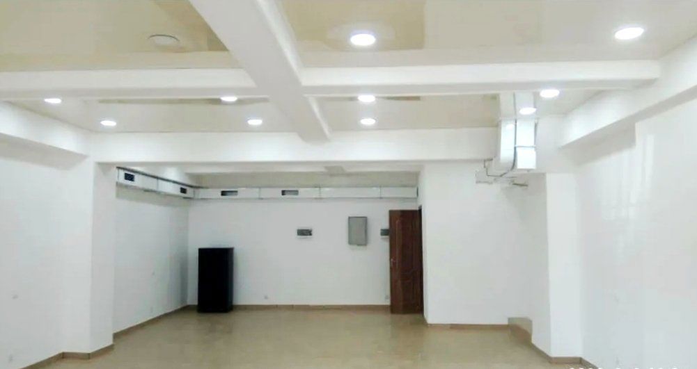 Сдаётся коммерческая недвижимость, 77 м², 1/10 эт.