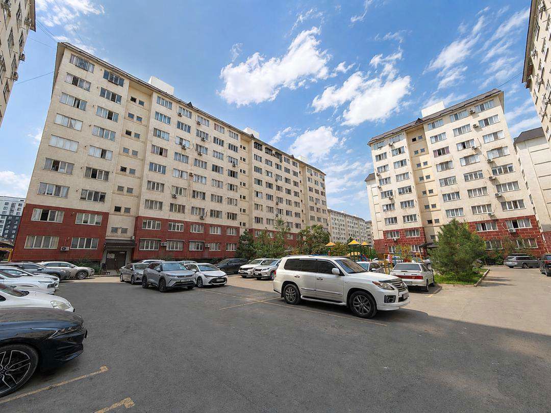 Продаётся квартира, 4 комн., 105 м², 6/9 эт.