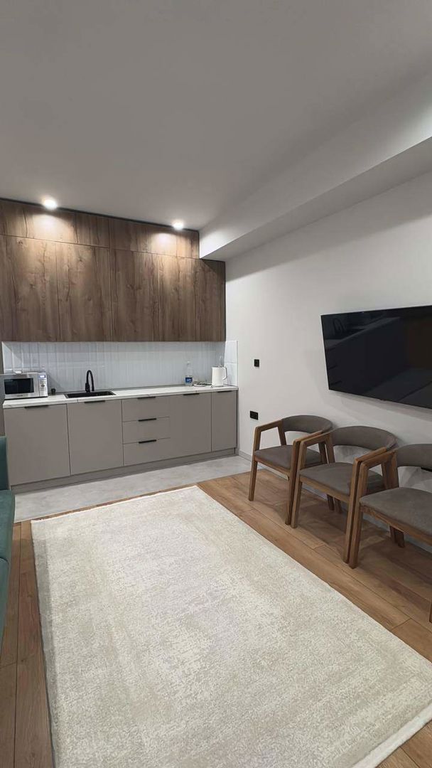 Продаётся квартира, 1 комн., 53.67 м², 6/8 эт.
