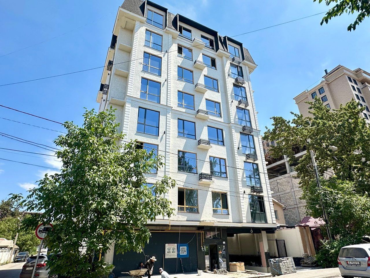 Продаётся квартира, 2 комн., 70 м², 7/8 эт.