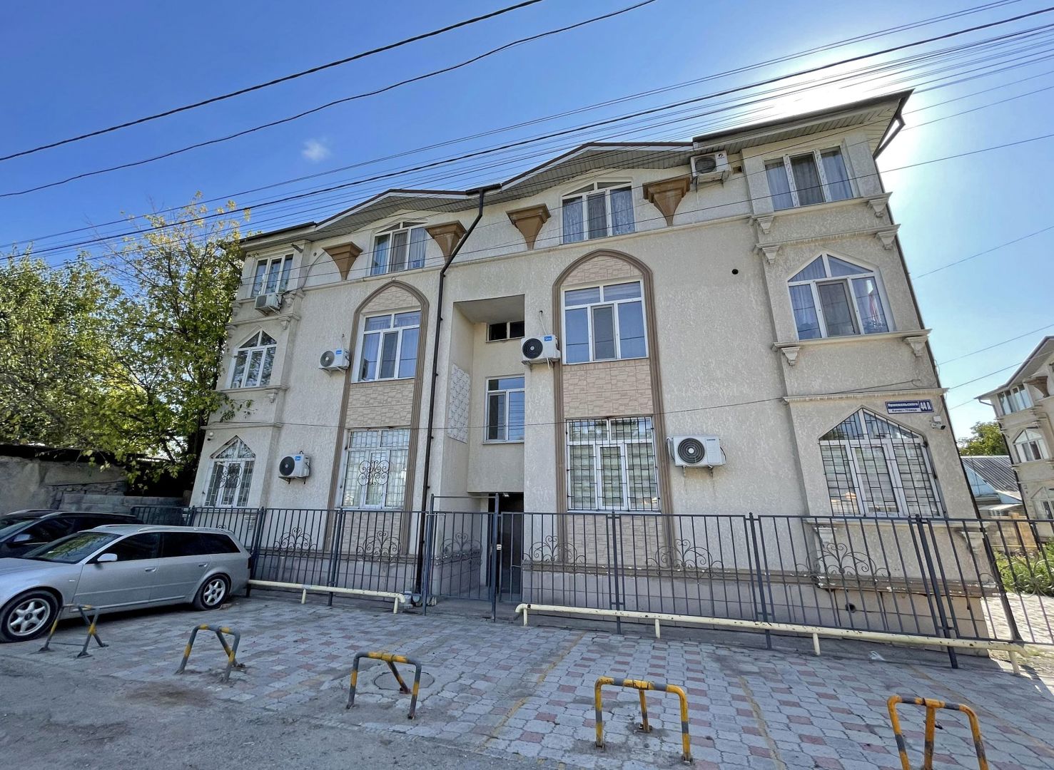 Продаётся квартира, 1 комн., 32 м², 1/3 эт.