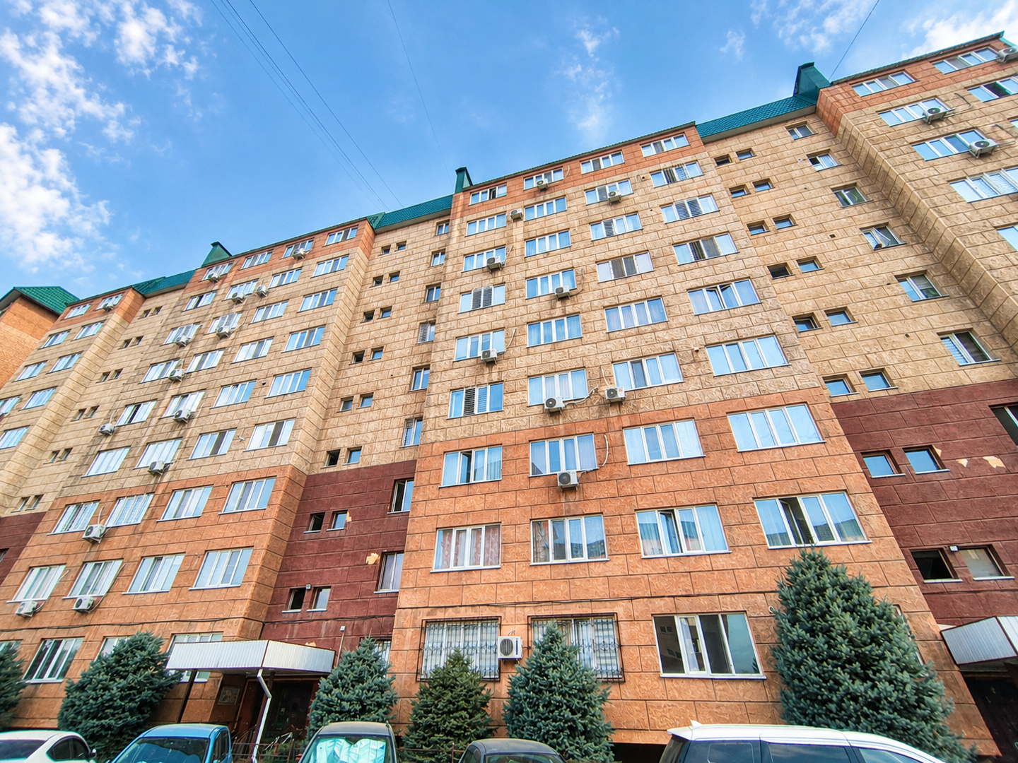 Продаётся квартира, 2 комн., 67 м², 6/9 эт.