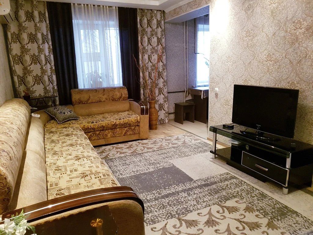 Сдается квартира 2 комн., 45 м², 1/4 эт.